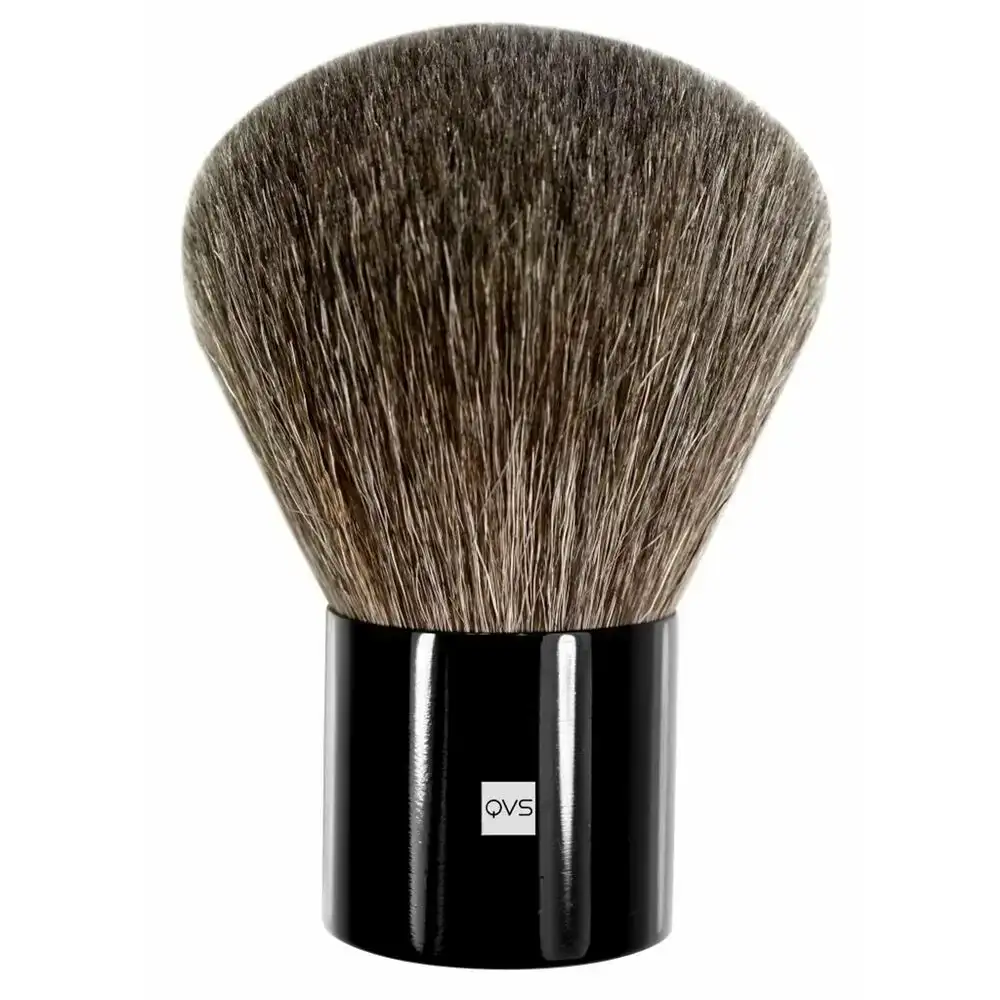 Blaireau qvs naturel poudre auto bronzante_2515. Bienvenue chez DIAYTAR COTE D'IVOIRE - Où Choisir est une Invitation au Voyage. Explorez notre boutique en ligne et découvrez des produits qui vous transportent dans l'univers du Côte d'Ivoire.