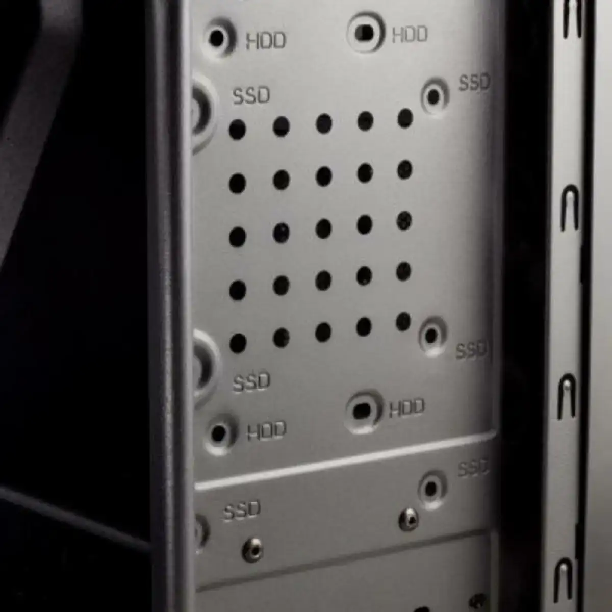 Boitier atx semi tour nox nxkore usb 3 0 noir_2400. DIAYTAR COTE D'IVOIRE - Là où Chaque Achat a du Sens. Explorez notre gamme et choisissez des produits qui racontent une histoire, votre histoire.