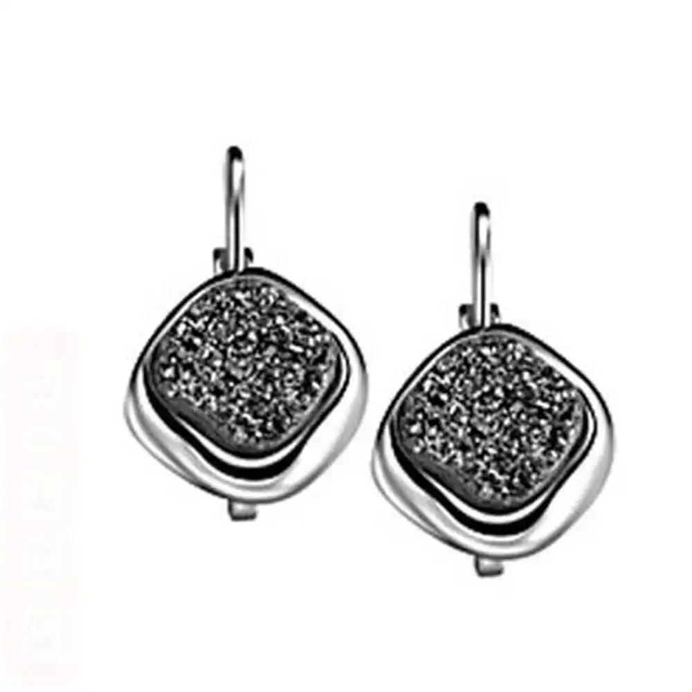 Boucles d oreilles femme breil moonrock_4802. DIAYTAR COTE D'IVOIRE - L'Art de Choisir, l'Art de S'émerveiller. Explorez notre gamme de produits et laissez-vous émerveiller par des créations authentiques et des designs modernes.