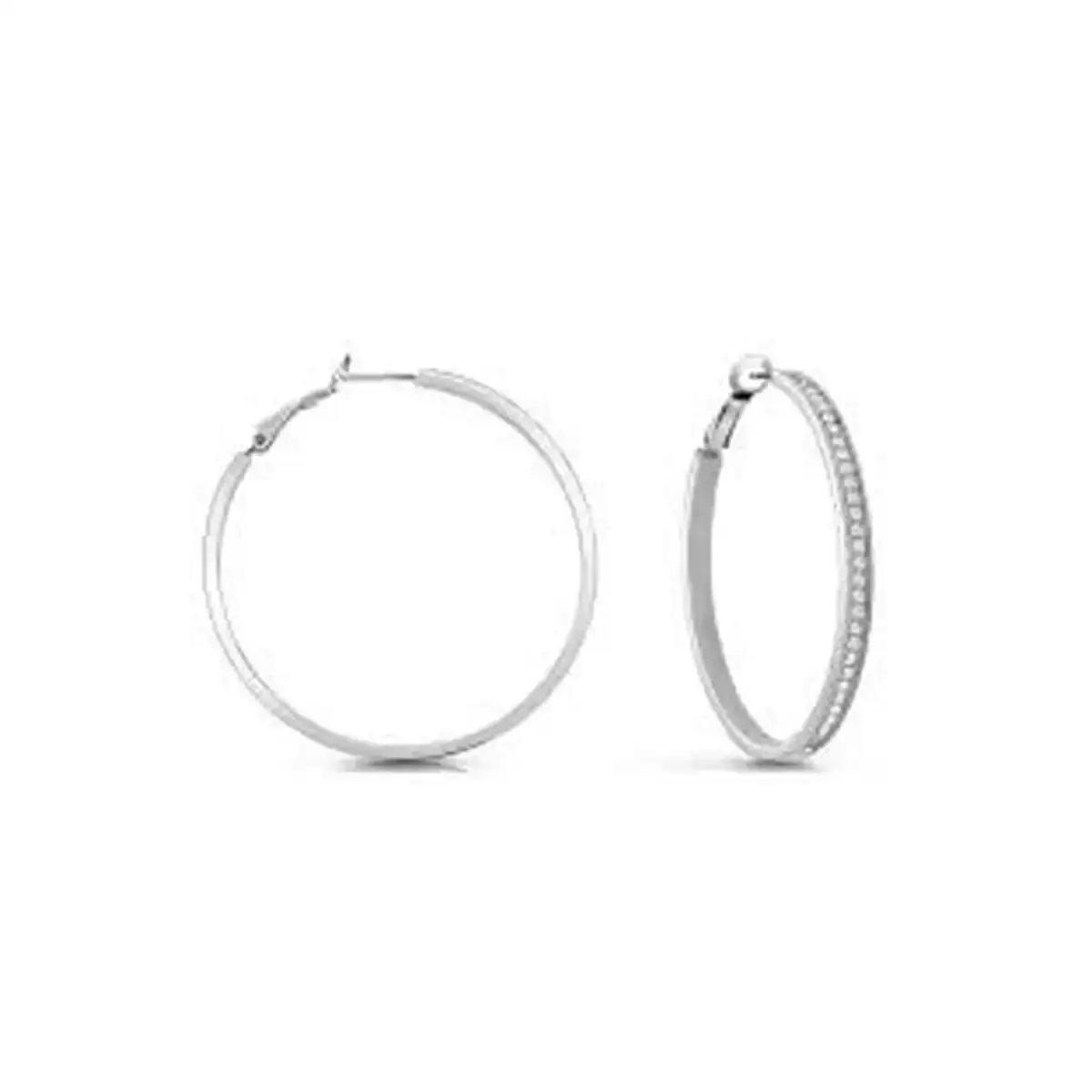 Boucles d oreilles femme guess_8606. Bienvenue chez DIAYTAR COTE D'IVOIRE - Où Chaque Objet a son Histoire. Découvrez notre sélection méticuleuse et choisissez des articles qui racontent l'âme du Côte d'Ivoire.