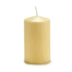 Bougie cire creme 9 x 15 x 9 cm_1300. DIAYTAR COTE D'IVOIRE - Là où la Diversité Rencontre la Qualité. Parcourez notre gamme complète et trouvez des produits qui incarnent la richesse et l'unicité du Côte d'Ivoire.