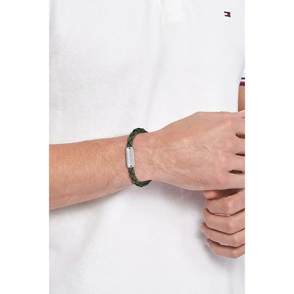 Bracelet homme tommy hilfiger peagb0010101_7109. DIAYTAR COTE D'IVOIRE - Là où Choisir est une Affirmation de Style. Naviguez à travers notre boutique en ligne et choisissez des produits qui vous distinguent et vous valorisent.