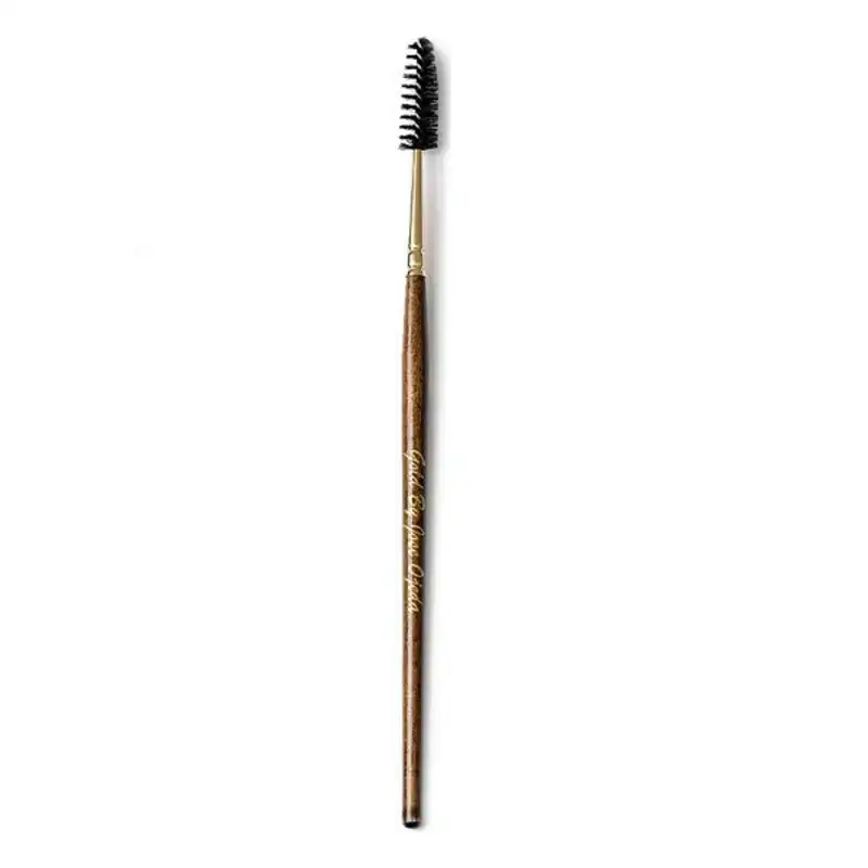 Brosse gold by jose ojeda_7760. Bienvenue chez DIAYTAR COTE D'IVOIRE - Votre Destination Shopping Complète! Découvrez une boutique en ligne généraliste au Côte d'Ivoire offrant une vaste gamme de produits, allant des vêtements aux gadgets électroniques, en passant par l'artisanat local.