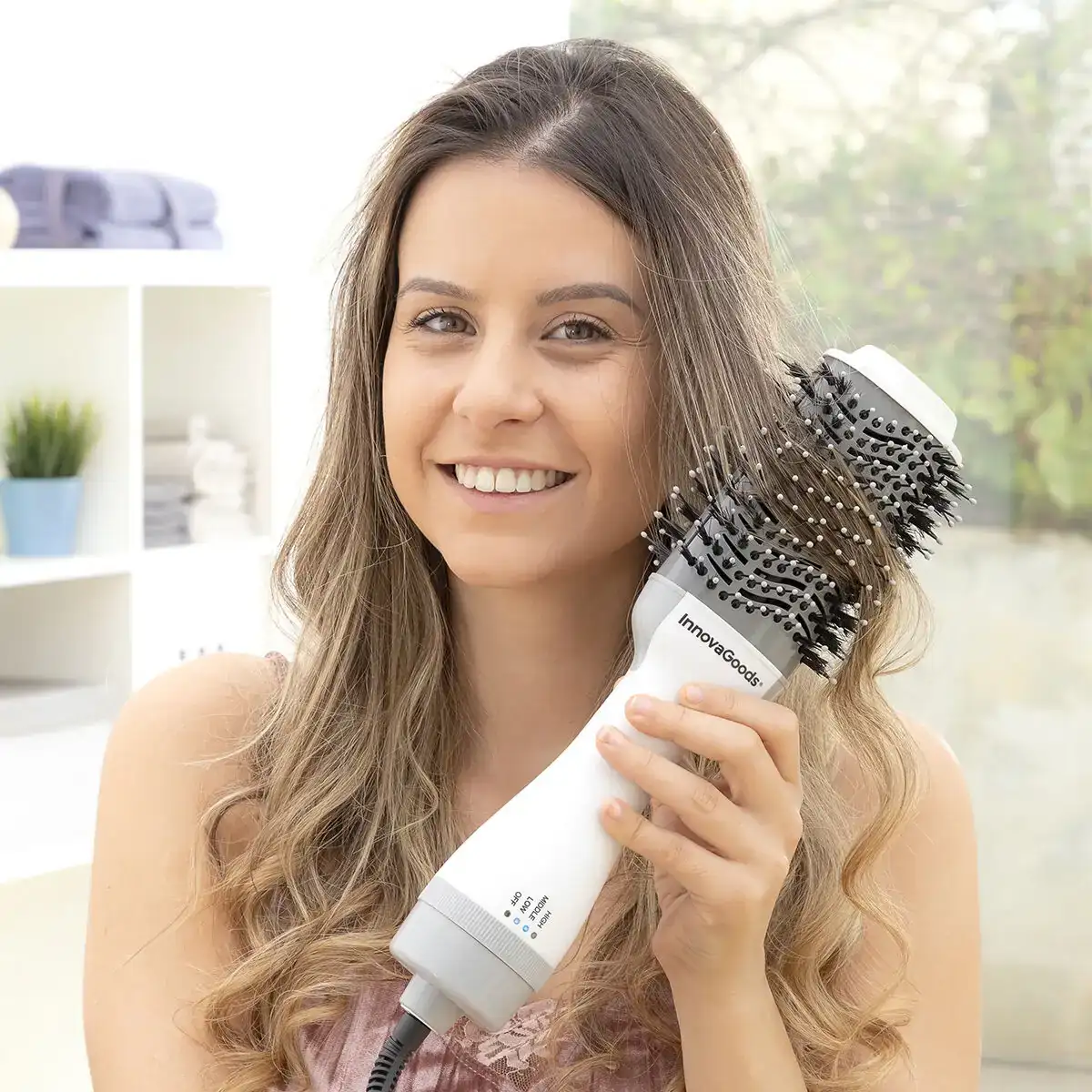 Brosse volume seche cheveux ionique volumio innovagoods 1000w aluminium reconditionne b _4168. Bienvenue chez DIAYTAR COTE D'IVOIRE - Où Chaque Détail Fait la Différence. Découvrez notre sélection méticuleuse et choisissez des articles qui répondent à vos exigences.