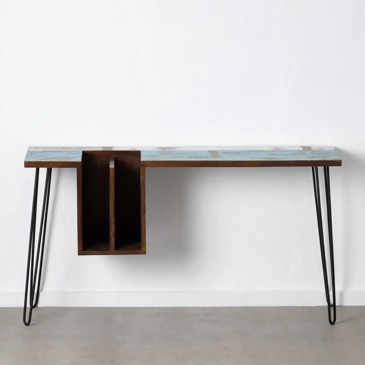 Bureau 140 x 35 x 77 cm metal bois_6695. DIAYTAR COTE D'IVOIRE - Votre Destination Shopping de Choix. Explorez notre boutique en ligne et découvrez des trésors qui reflètent votre style et votre passion pour l'authenticité.