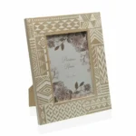 Cadre photos versa s3407819 bois pin 1 5 x 26 x 21 cm _6547. Bienvenue dans l'univers captivant de DIAYTAR COTE D'IVOIRE - Votre Plateforme de Shopping Tout-en-Un. Parcourez notre boutique en ligne pour découvrir des produits uniques, allant des articles ménagers aux élégants accessoires de mode.