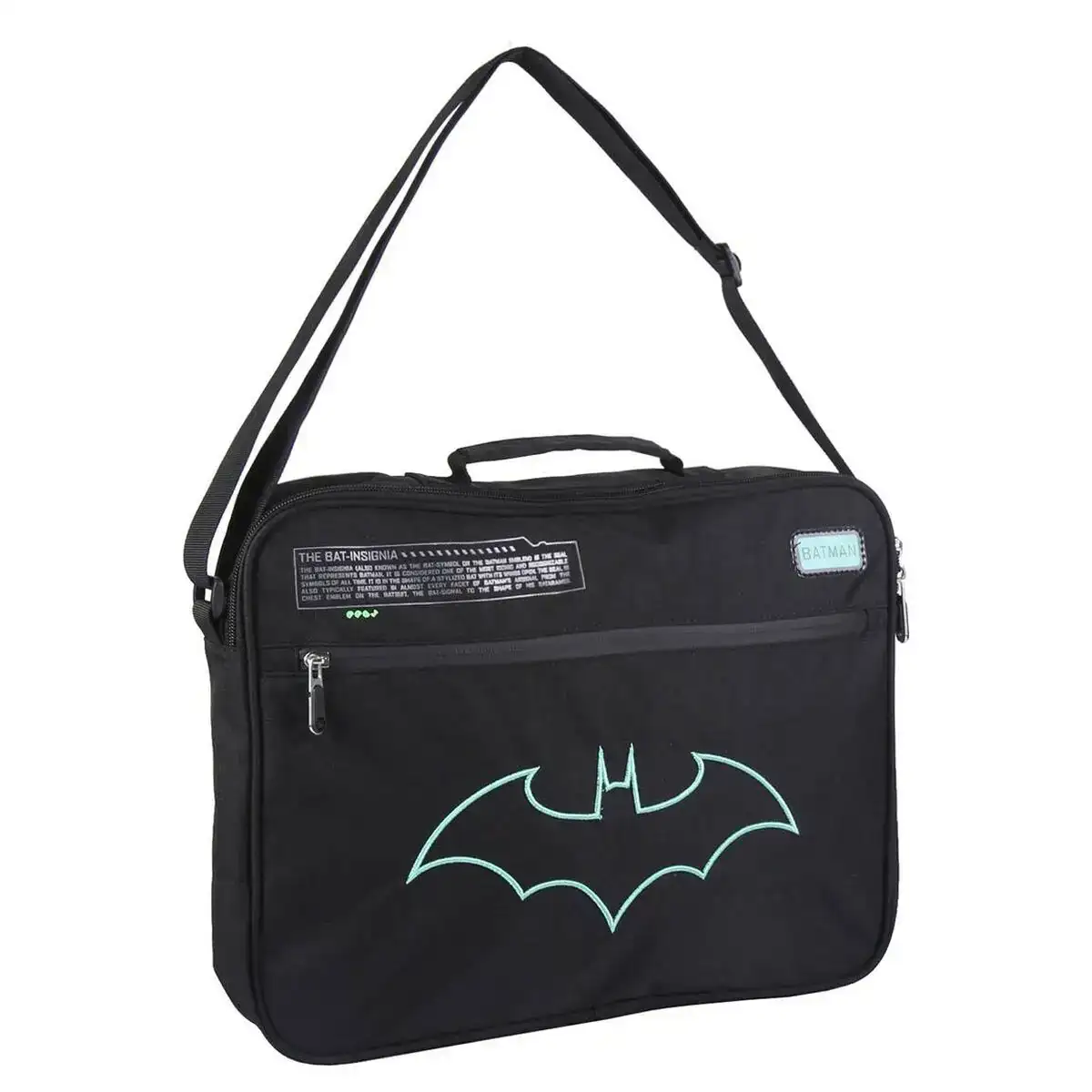Cartable d ecole batman noir 29 x 6 x 38 cm _3070. DIAYTAR COTE D'IVOIRE - Où l'Élégance Rencontre l'Authenticité. Naviguez à travers notre boutique en ligne et choisissez des produits qui incarnent le style et la tradition du Côte d'Ivoire.