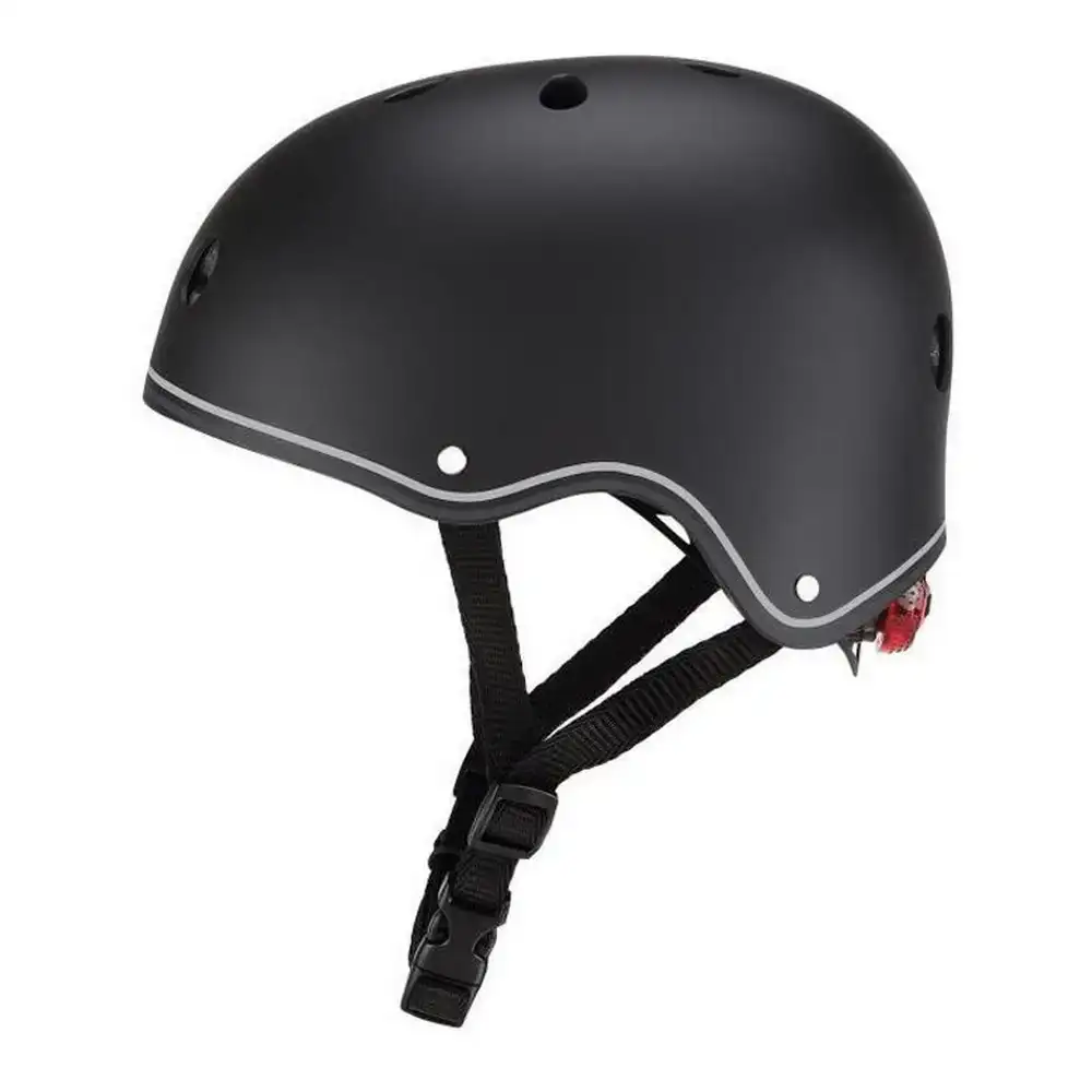 Casque globber primo noir enfant taille s _2776. Bienvenue chez DIAYTAR COTE D'IVOIRE - Où Choisir est une Invitation au Voyage. Explorez notre boutique en ligne et découvrez des produits qui vous transportent dans l'univers du Côte d'Ivoire.