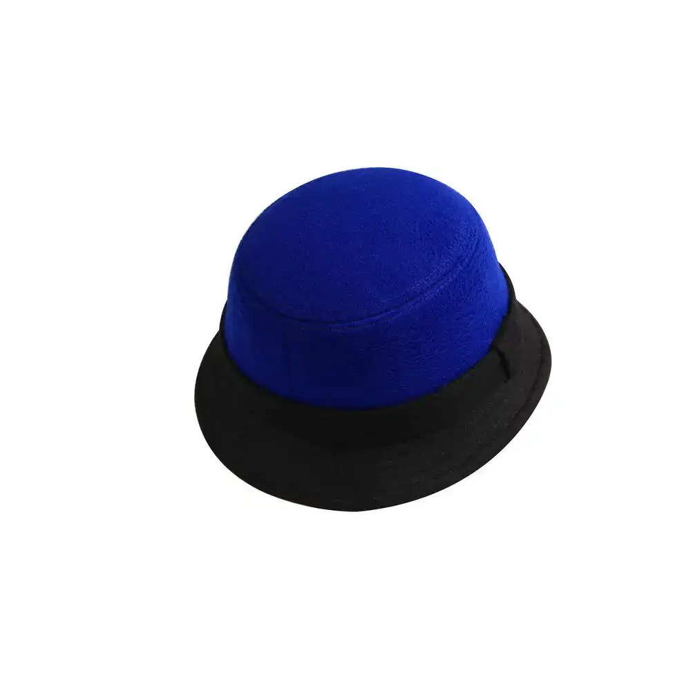Chapeau lancaster cal002 4 femme bleu_4658. DIAYTAR COTE D'IVOIRE - Où Choisir est un Plaisir. Explorez notre boutique en ligne et choisissez parmi des produits de qualité qui satisferont vos besoins et vos goûts.