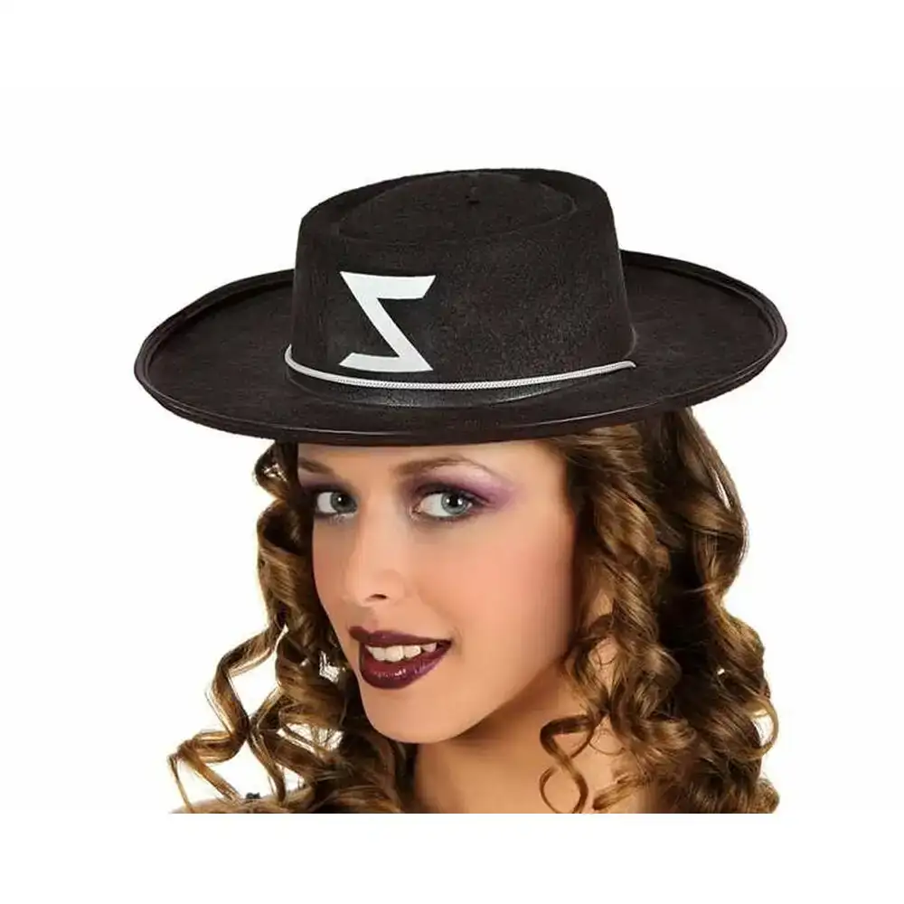 Chapeau noir zorro_9407. Bienvenue chez DIAYTAR COTE D'IVOIRE - Où Choisir est une Invitation au Voyage. Explorez notre boutique en ligne et découvrez des produits qui vous transportent dans l'univers du Côte d'Ivoire.