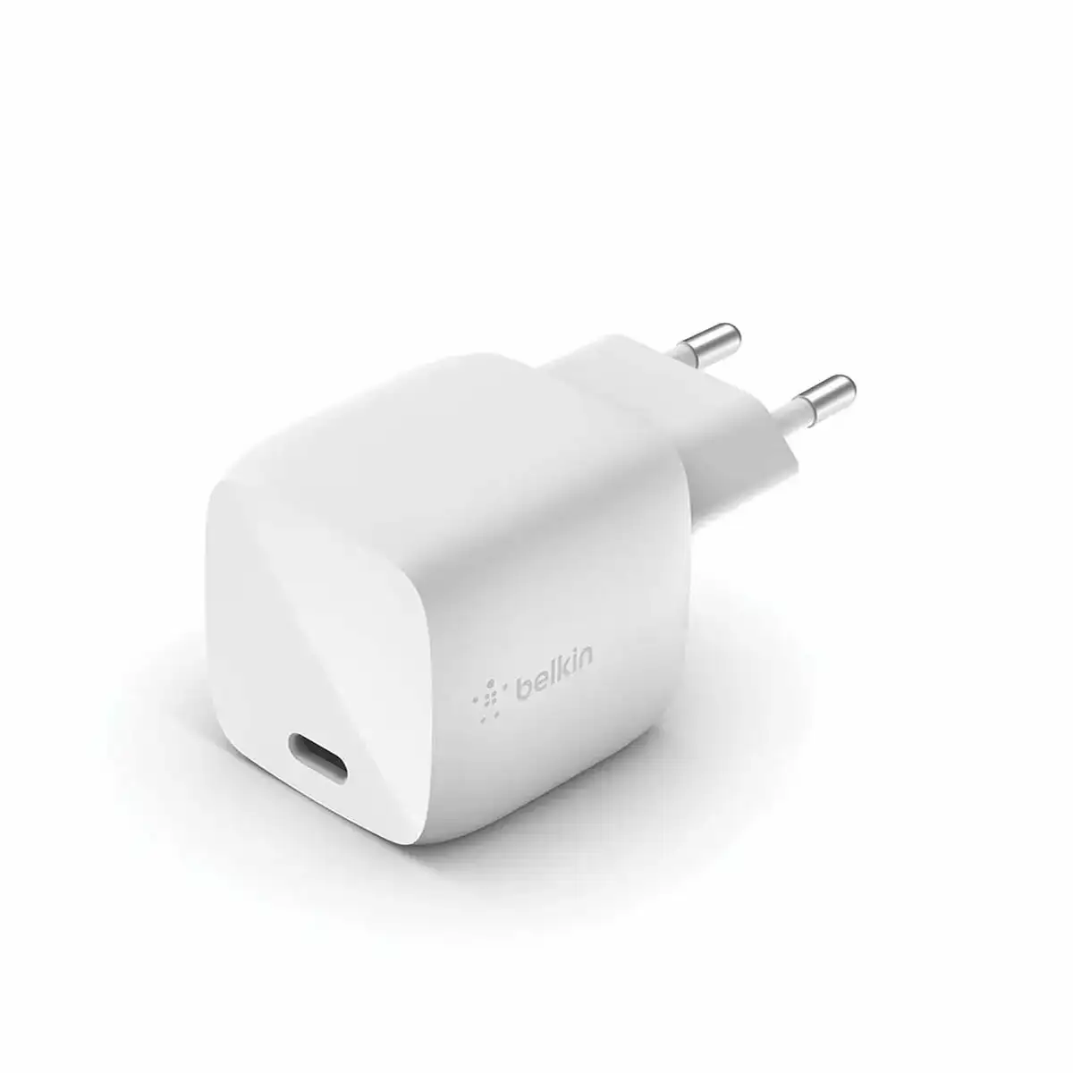 Chargeur mural belkin wch001vfwh_2720. DIAYTAR COTE D'IVOIRE - Où Choisir est un Acte de Création. Naviguez à travers notre plateforme et choisissez des produits qui complètent votre histoire personnelle.