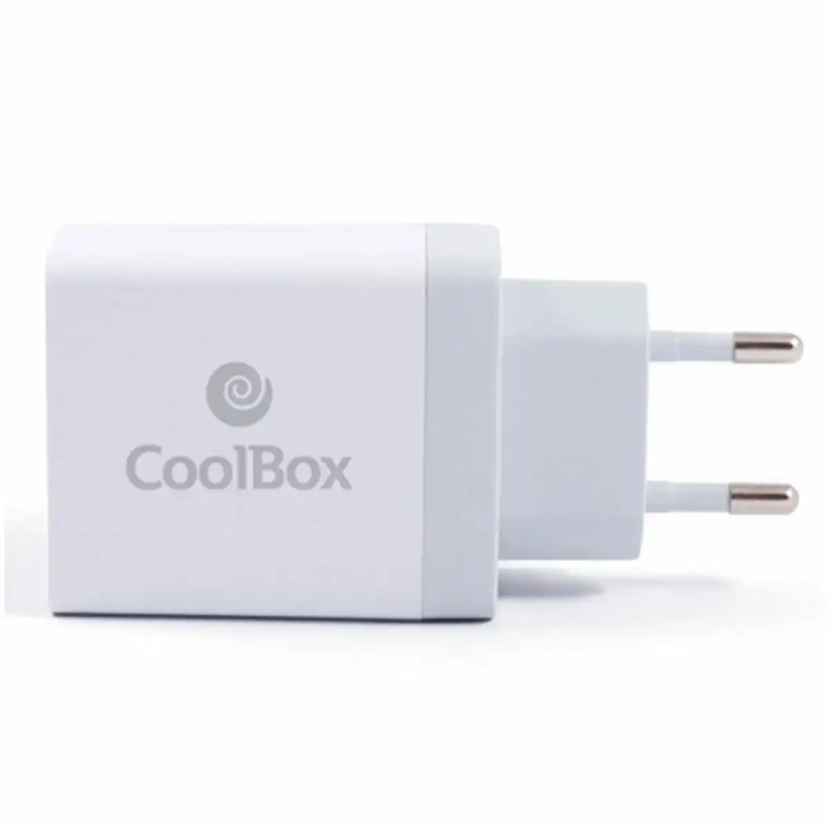 Chargeur mural coolbox coo cuac 36p_9061. DIAYTAR COTE D'IVOIRE - Votre Passage vers l'Exceptionnel. Explorez notre boutique en ligne, où chaque produit est choisi avec soin pour offrir une expérience de shopping inoubliable.