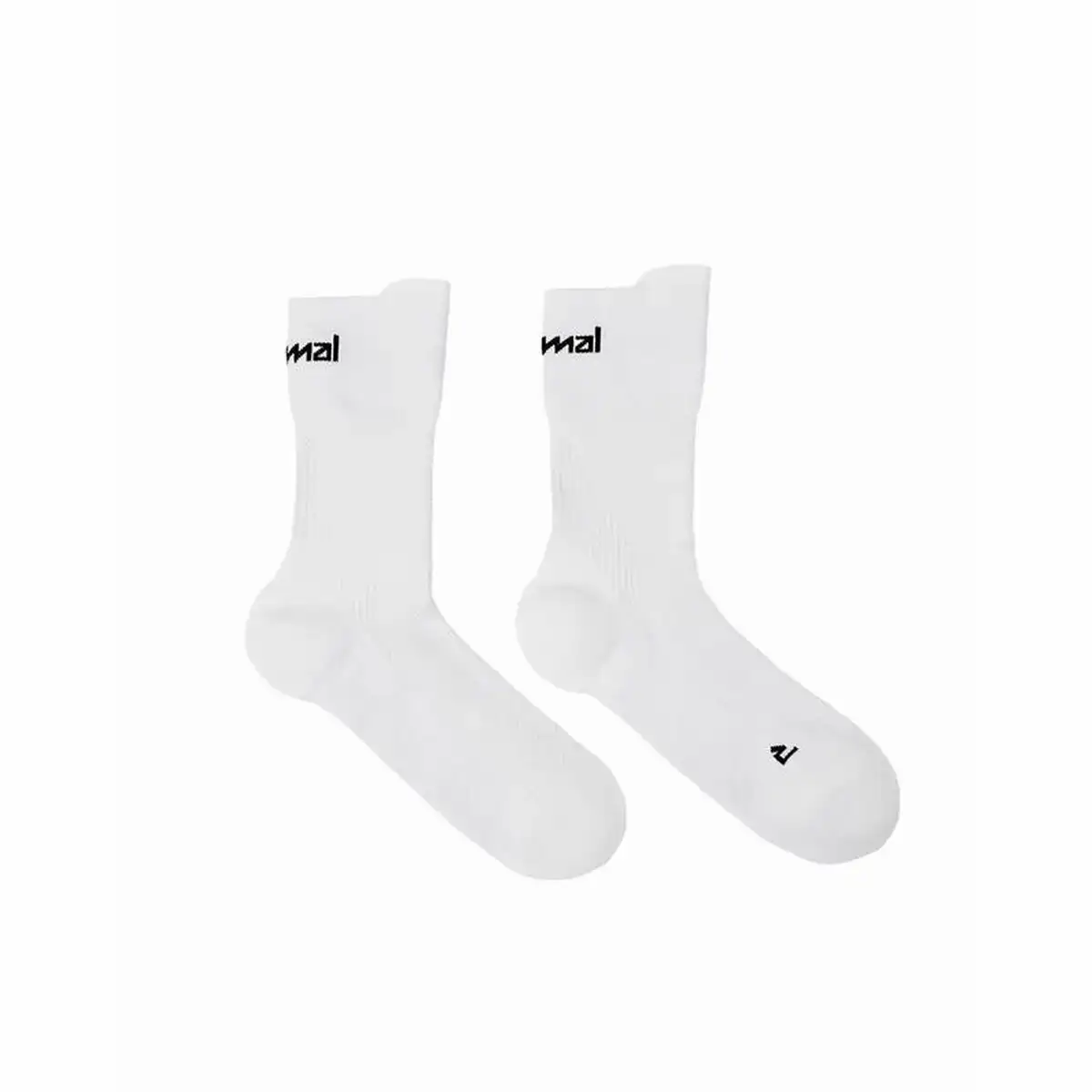 Chaussettes de sport nnormal normal running blanc_7470. DIAYTAR COTE D'IVOIRE - L'Art de Choisir, l'Art de Vivre. Parcourez notre boutique en ligne et découvrez des produits qui transforment chaque choix en une expérience enrichissante.