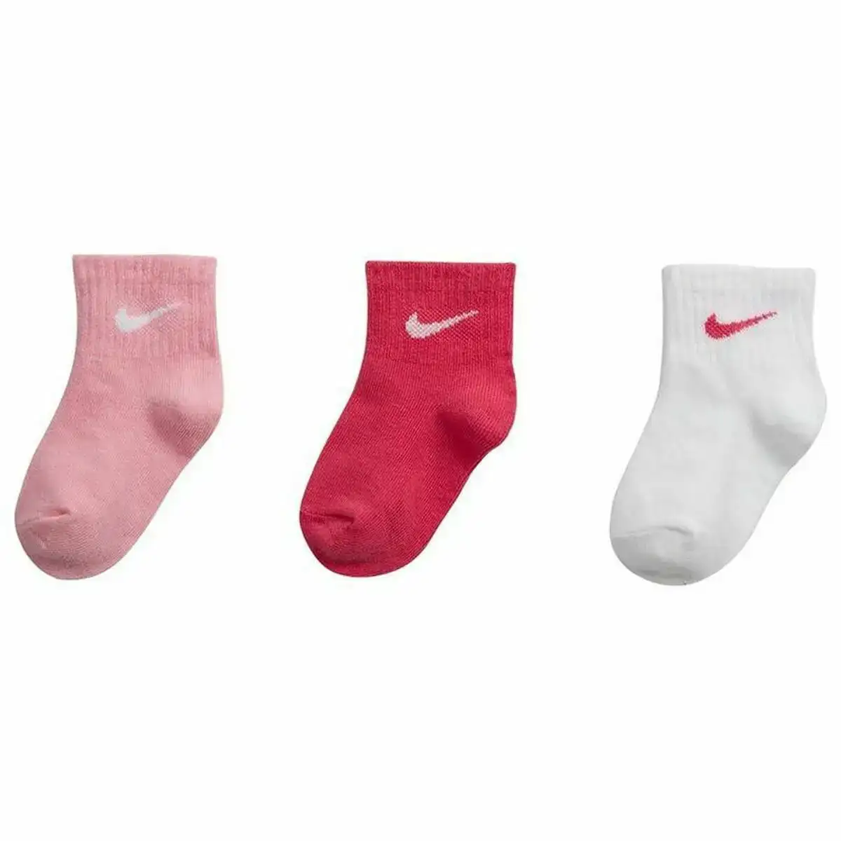 Chaussettes nike swoosh gripper bebe rose_9182. DIAYTAR COTE D'IVOIRE - Votre Plateforme pour un Shopping Inspiré. Explorez nos offres variées et découvrez des articles qui stimulent votre créativité et embellissent votre vie.