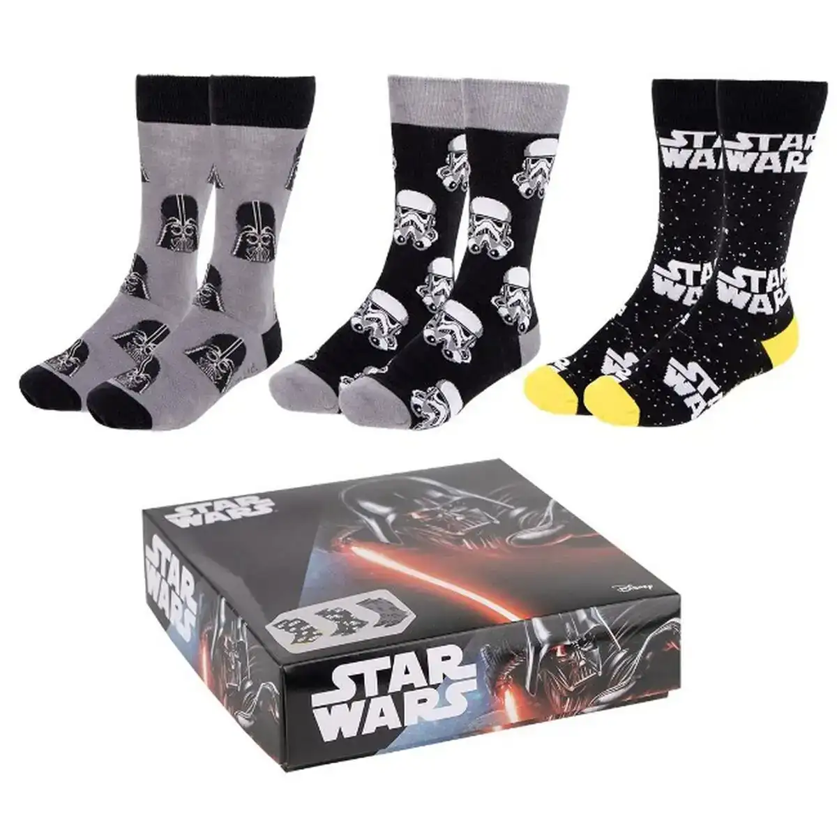 Chaussettes star wars 3 pieces 36 41_4333. DIAYTAR COTE D'IVOIRE - L'Art de Vivre en Couleurs. Découvrez notre boutique en ligne et trouvez des produits qui ajoutent une palette vibrante à votre quotidien.