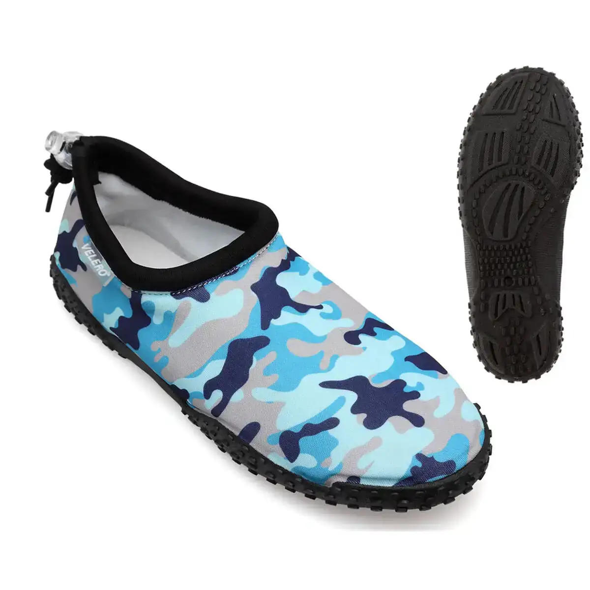 Chaussons camouflage bleu_5225. DIAYTAR COTE D'IVOIRE - Votre Source de Découvertes Shopping. Découvrez des trésors dans notre boutique en ligne, allant des articles artisanaux aux innovations modernes.