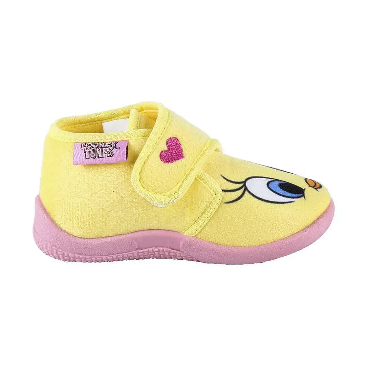 Chaussons pour enfant 3d looney tunes jaune_6599. DIAYTAR COTE D'IVOIRE - Là où Vos Rêves Prendent Forme. Plongez dans notre catalogue diversifié et trouvez des produits qui enrichiront votre quotidien, du pratique à l'exceptionnel.