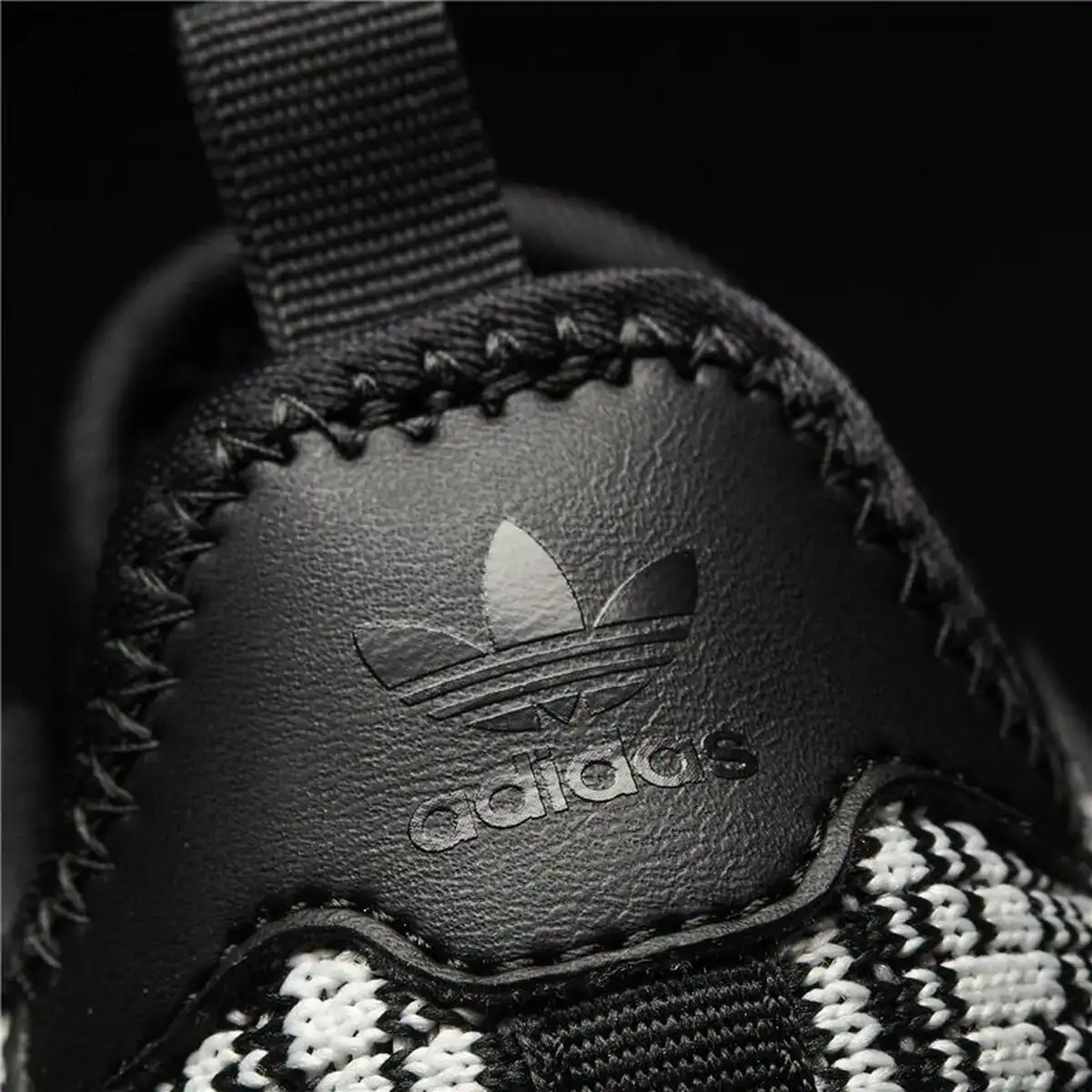 Chaussures casual enfant adidas originals x_plr noir_9916. DIAYTAR COTE D'IVOIRE - Votre Source de Découvertes Shopping. Naviguez à travers nos catégories et découvrez des articles qui vous surprendront et vous séduiront.