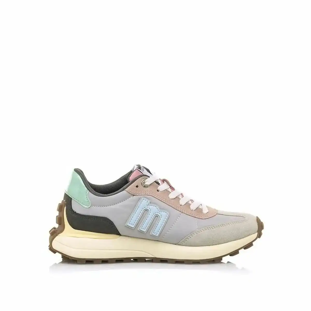 Chaussures casual femme mustang attitude nole beige_1104. Bienvenue chez DIAYTAR COTE D'IVOIRE - Où Chaque Objet a sa Propre Histoire. Découvrez notre sélection soigneusement choisie et choisissez des produits qui racontent le patrimoine sénégalais.