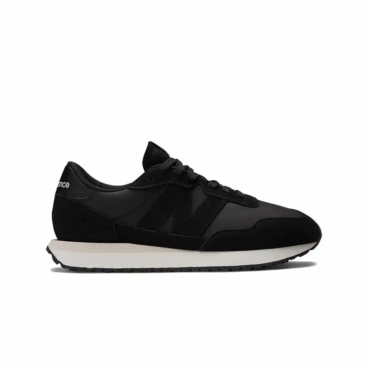Chaussures casual homme new balance 237 noir_7202. Bienvenue sur DIAYTAR COTE D'IVOIRE - Où l'Élégance Rencontrer la Tradition. Explorez notre gamme variée et trouvez des articles qui marient le chic moderne au charme ancestral.