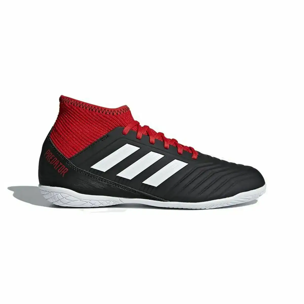 Chaussures de foot en salle adidas predator tango 18 3 noir enfants_3002. Entrez dans l'Univers de DIAYTAR COTE D'IVOIRE - Où la Tradition S'unit à la Modernité. Explorez notre sélection pour trouver des produits qui allient héritage et innovation.