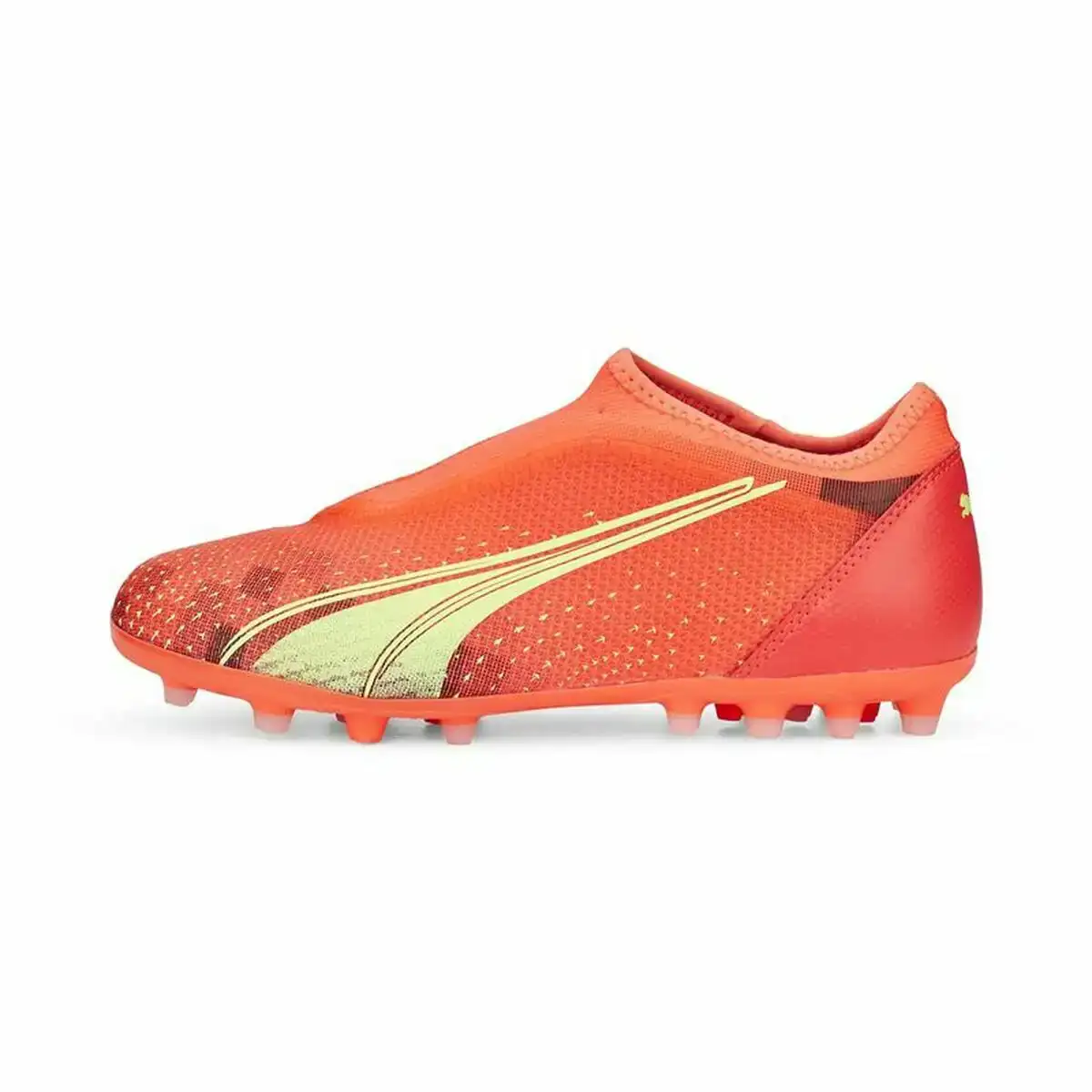 Chaussures de foot pour enfants puma ultra match ll mg orange_1772. Entrez dans l'Univers de DIAYTAR COTE D'IVOIRE - Votre Destination de Shopping Complète. Découvrez des produits qui reflètent la diversité et la richesse culturelle du Côte d'Ivoire, le tout à portée de clic.