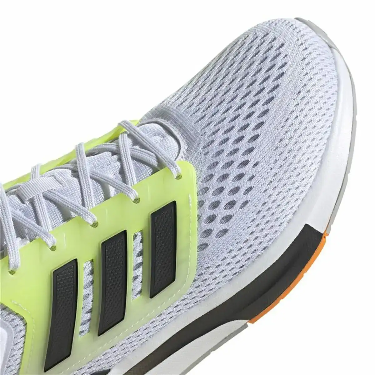 Chaussures de running pour adultes adidas eq21 run blanc_9015. DIAYTAR COTE D'IVOIRE - Votre Destinée Shopping Personnalisée. Plongez dans notre boutique en ligne et créez votre propre expérience de shopping en choisissant parmi nos produits variés.