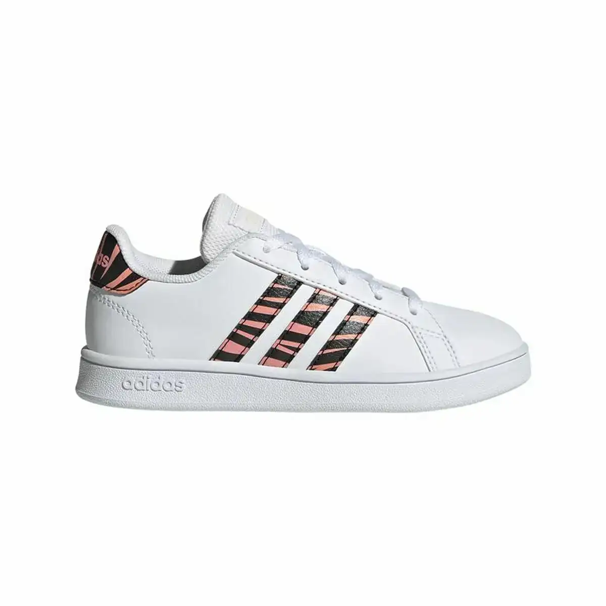 Chaussures de sport pour enfants adidas grand court print blanc_4017. DIAYTAR COTE D'IVOIRE - Là où Chaque Achat a du Sens. Explorez notre gamme et choisissez des produits qui racontent une histoire, du traditionnel au contemporain.