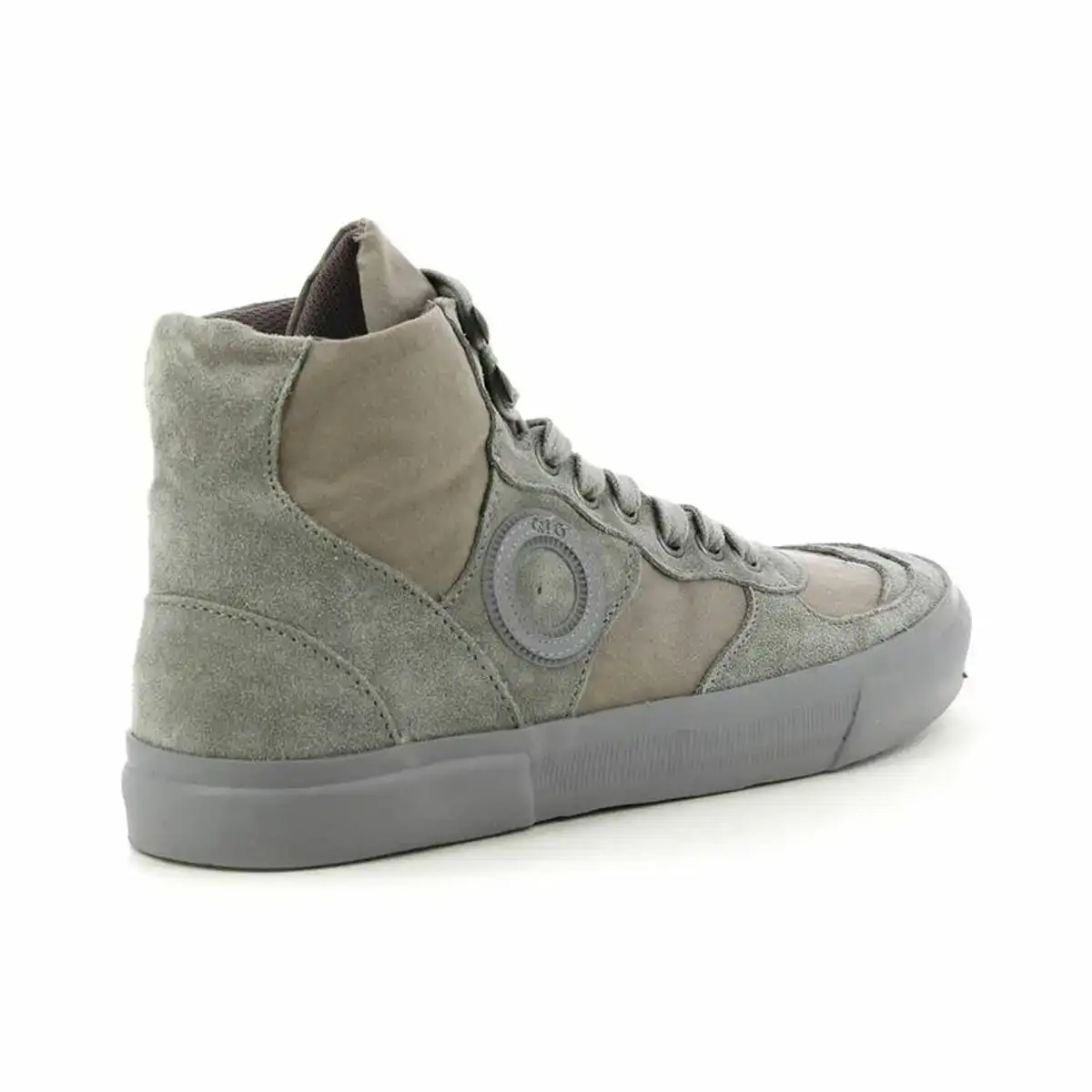 Chaussures de sport pour femme aro emma wolverine beige_2741. DIAYTAR COTE D'IVOIRE - Où Choisir est un Voyage Cultuel. Explorez notre boutique en ligne et découvrez des produits qui célèbrent la richesse et la diversité culturelle du Côte d'Ivoire.