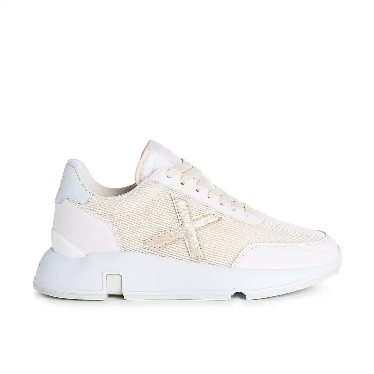Chaussures de sport pour femme munich versus 43 4173043 rose_1963. DIAYTAR COTE D'IVOIRE - Votre Univers Shopping Éclectique. Explorez nos offres variées et découvrez des articles qui embrassent la diversité et la polyvalence de vos besoins.