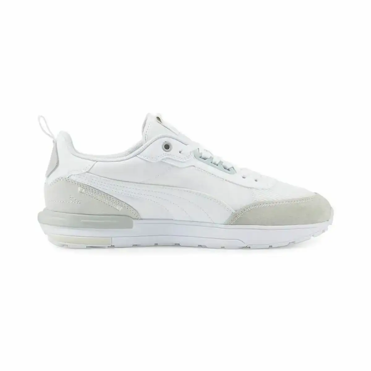 Chaussures de sport pour femme puma r22 blanc_4800. DIAYTAR COTE D'IVOIRE - Où Choisir Devient un Plaisir. Découvrez notre boutique en ligne et choisissez parmi une variété de produits qui satisferont tous vos besoins.