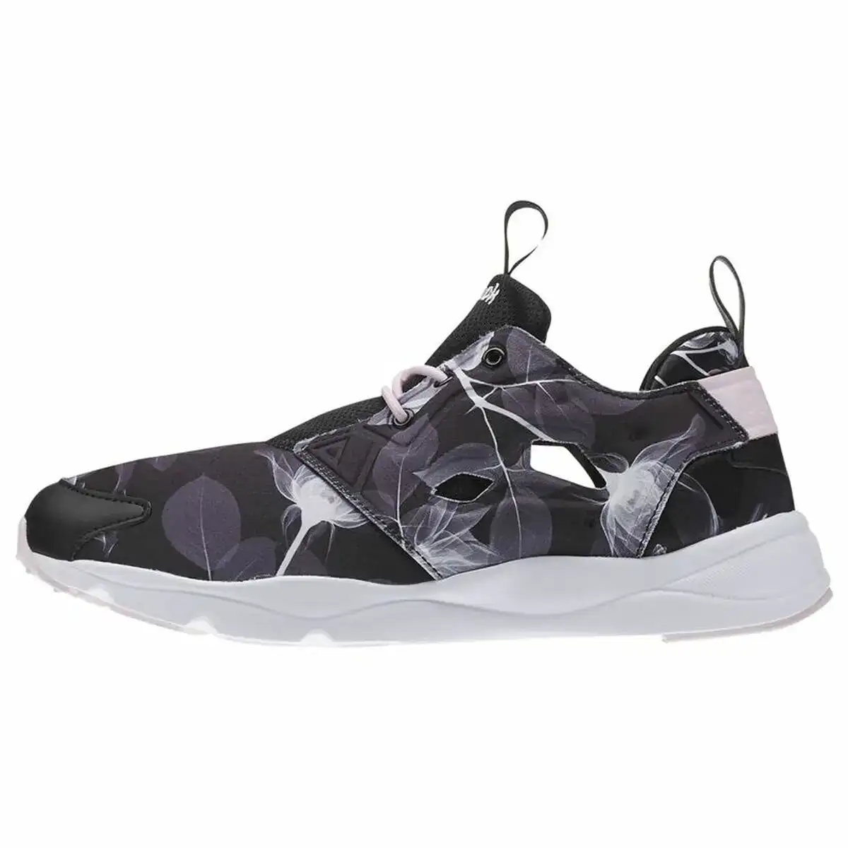 Chaussures de sport pour femme reebok classic furylite gris_4027. DIAYTAR COTE D'IVOIRE - L'Art de Choisir, l'Art de S'émerveiller. Explorez notre boutique en ligne et choisissez des articles qui éveillent votre sens de l'émerveillement.