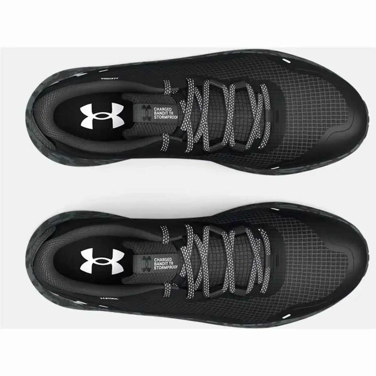Chaussures de sport pour femme under armour charged bandit noir_9854. DIAYTAR COTE D'IVOIRE - Votre Marché Virtuel au Côte d'Ivoire. Parcourez notre boutique en ligne pour trouver des trésors cachés, des articles indispensables du quotidien aux joyaux artistiques.