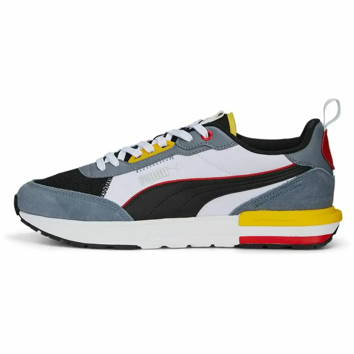 Chaussures de sport pour homme puma r22_1971. DIAYTAR COTE D'IVOIRE - Votre Portail Vers l'Exclusivité. Explorez notre boutique en ligne pour découvrir des produits uniques et raffinés, conçus pour ceux qui recherchent l'excellence.