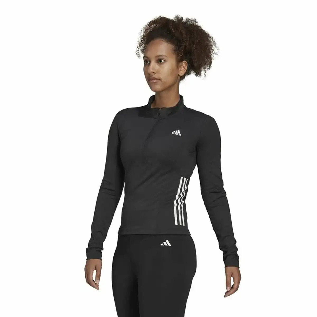 Chemise a manches longues femme adidas noir_9622. DIAYTAR COTE D'IVOIRE - Où Choisir est une Découverte. Parcourez notre catalogue et trouvez des articles qui éveillent votre curiosité et enrichissent votre expérience shopping.