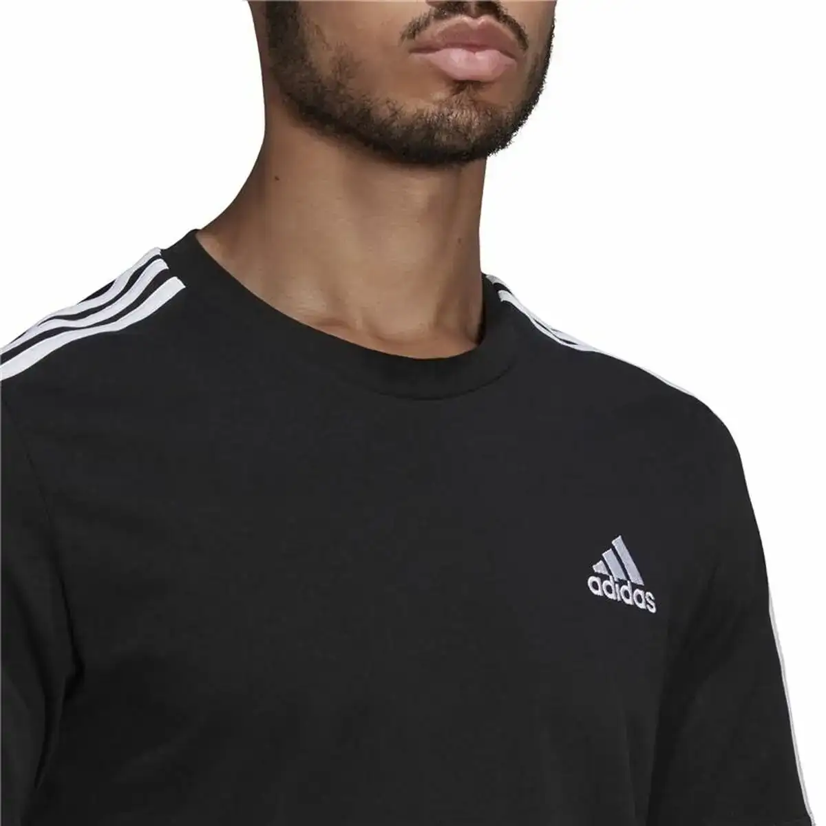 Chemisette adidas essentials 3 bandas noir_6389. Entrez dans l'Univers de DIAYTAR COTE D'IVOIRE - Où Choisir est un Voyage. Explorez notre gamme diversifiée et trouvez des articles qui répondent à tous vos besoins et envies.