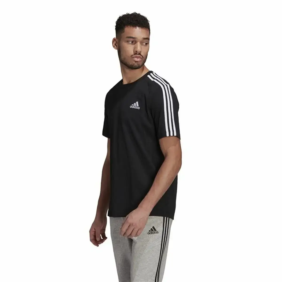 Chemisette adidas essentials 3 bandas noir_8096. DIAYTAR COTE D'IVOIRE - Votre Destination Shopping pour Tous. Parcourez notre boutique en ligne et découvrez une variété de produits pour satisfaire tous vos besoins et désirs.