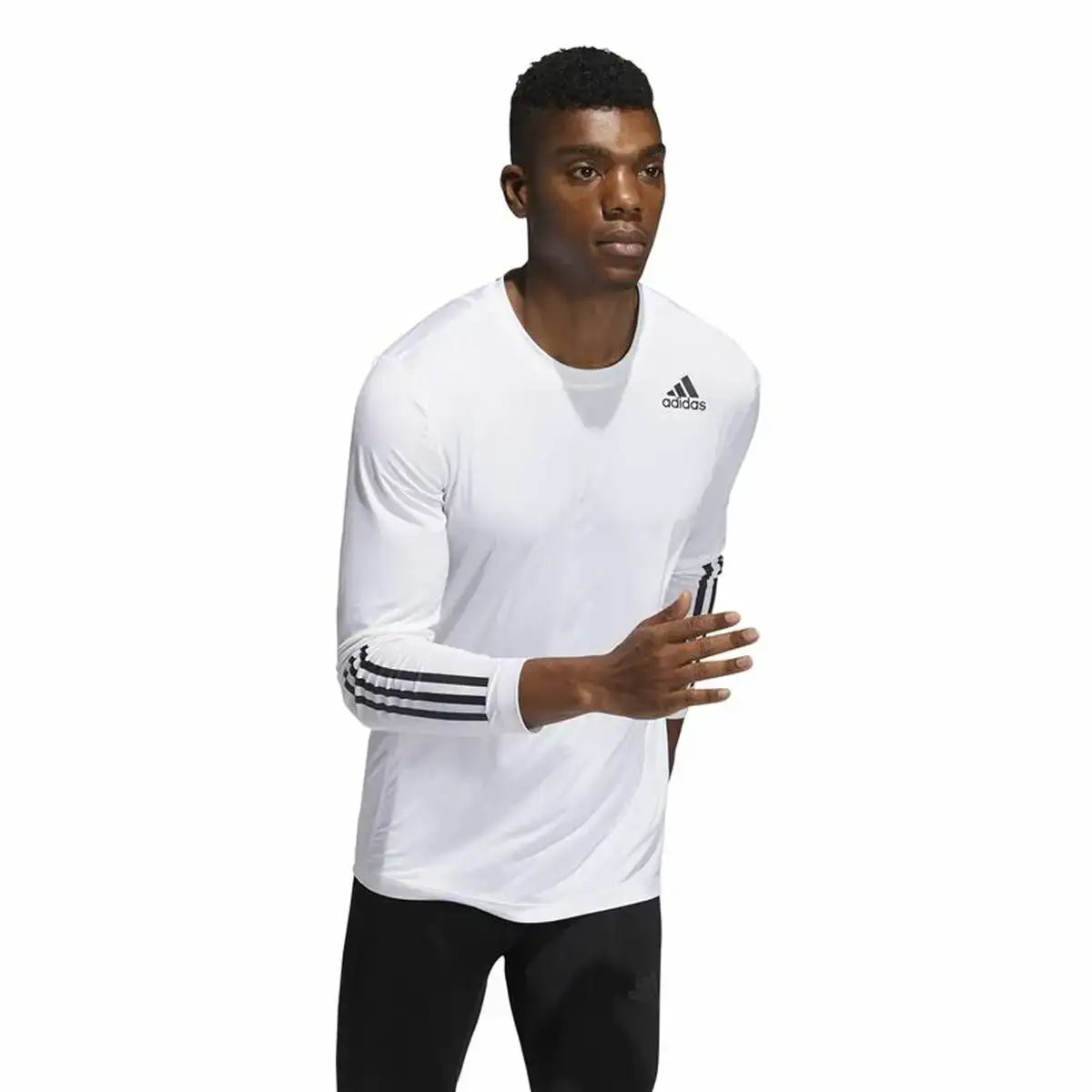 Chemisette adidas techfit fitted 3 bandas blanc_2912. DIAYTAR COTE D'IVOIRE - Où Choisir est un Voyage Cultuel. Explorez notre boutique en ligne et découvrez des produits qui célèbrent la richesse et la diversité culturelle du Côte d'Ivoire.