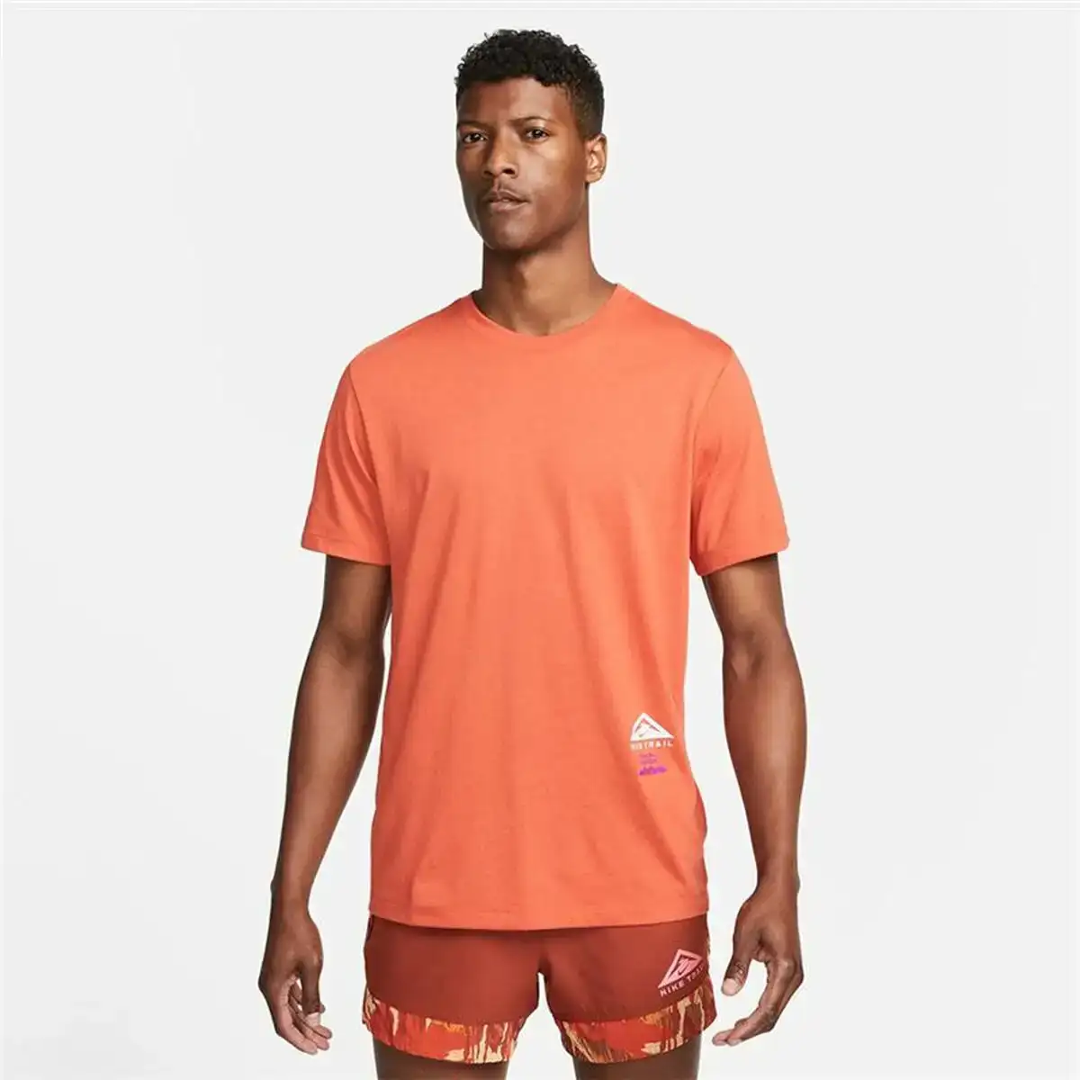 Chemisette nike dri fit orange homme_5884. DIAYTAR COTE D'IVOIRE - Votre Plateforme Shopping de Confiance. Naviguez à travers nos rayons et choisissez des produits fiables qui répondent à vos besoins quotidiens.