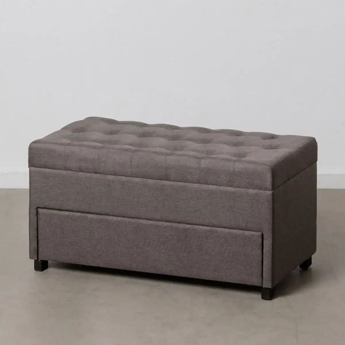 Coffre 95 x 50 x 50 cm tissu synthetique bois_4019. DIAYTAR COTE D'IVOIRE - Là où Choisir est un Acte d'Amour pour la Culture Côte d'Ivoireaise. Explorez notre gamme et choisissez des produits qui célèbrent la richesse de notre patrimoine.