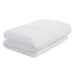 Couette legere blanreve leger microfibre blanc 200 x 200 cm_2675. DIAYTAR COTE D'IVOIRE - Là où Choisir est une Célébration de l'Artisanat. Explorez notre gamme variée et choisissez des produits qui incarnent la tradition et le talent des artisans du Côte d'Ivoire.
