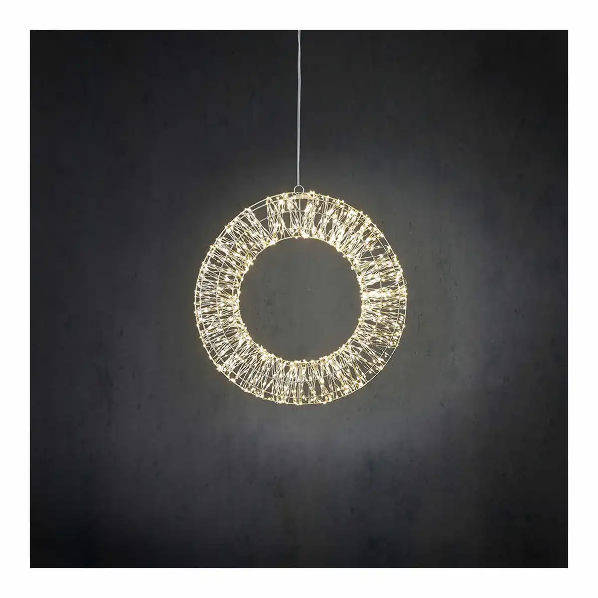 Couronne de noel lumiere led o 45 cm _4662. DIAYTAR COTE D'IVOIRE - Où l'Élégance Rencontré l'Accessibilité. Parcourez notre catalogue et trouvez des produits qui apportent une touche de sophistication à votre vie quotidienne sans compromettre votre budget.