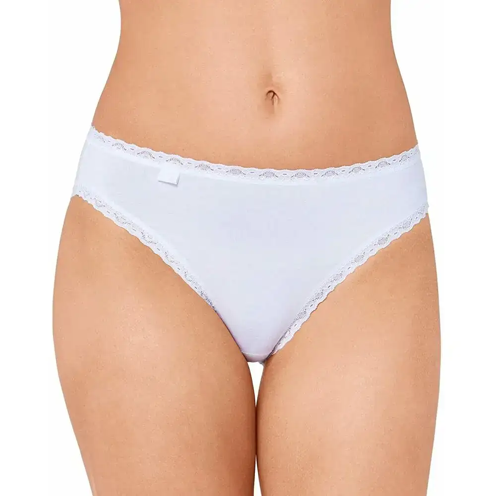 Culottes sloggi 1067199 blanc 44 reconditionne a _3082. DIAYTAR COTE D'IVOIRE - Là où les Rêves de Shopping Deviennent Réalité. Naviguez à travers notre catalogue diversifié et choisissez parmi une variété d'articles qui feront de votre shopping une expérience inoubliable.
