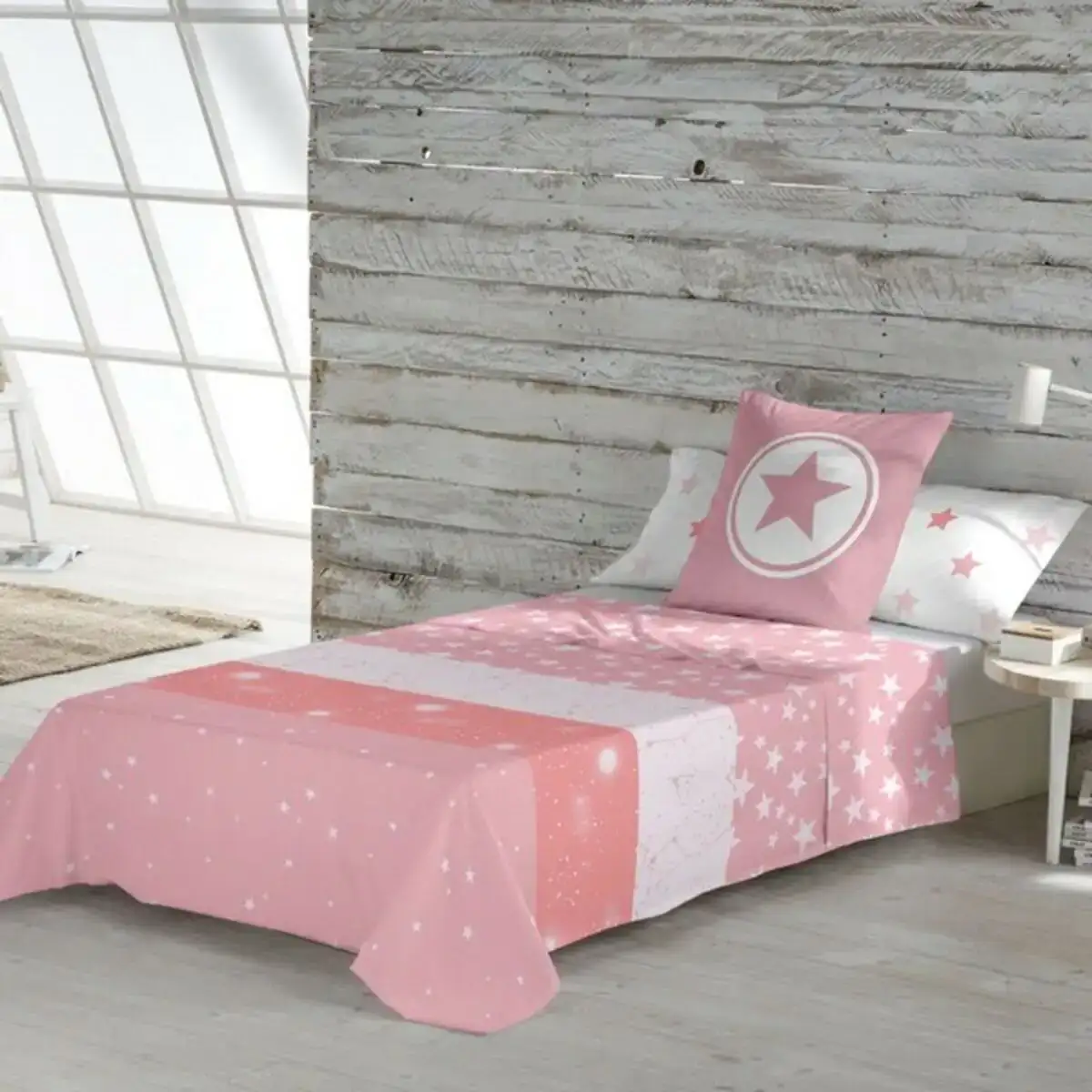 Drap cool kids indigo_9761. Entrez dans le Monde de DIAYTAR COTE D'IVOIRE - Où Chaque Article Raconte une Histoire Unique. Explorez notre boutique en ligne pour dénicher des trésors qui incarnent l'âme du Côte d'Ivoire.