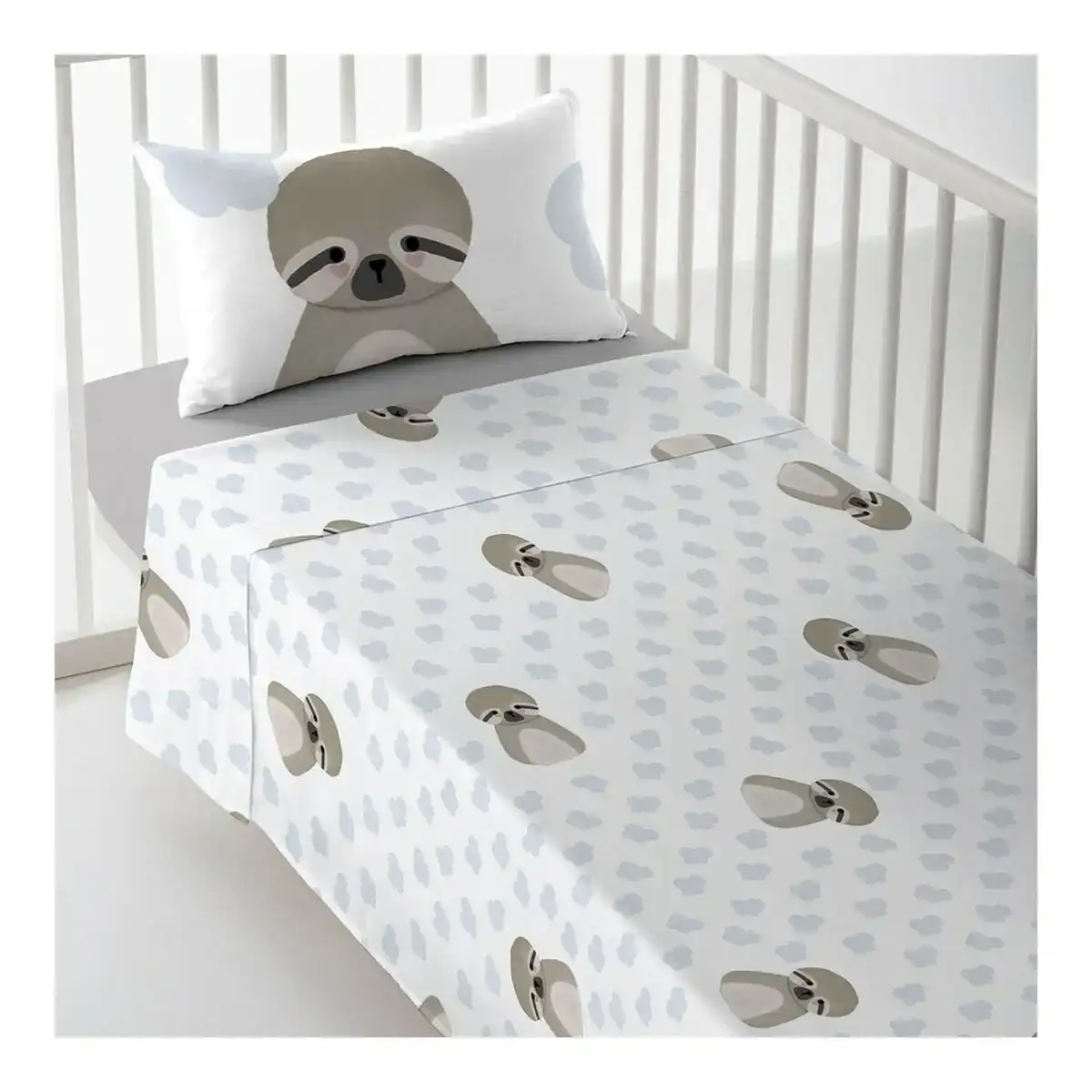 Drap de lit de bebe cool kids tere 100 x 130 cm_8901. Bienvenue sur DIAYTAR COTE D'IVOIRE - Votre Destination Shopping à la Côte d'Ivoireaise. Explorez notre boutique en ligne et découvrez une gamme variée de produits qui capturent l'esprit du Côte d'Ivoire.