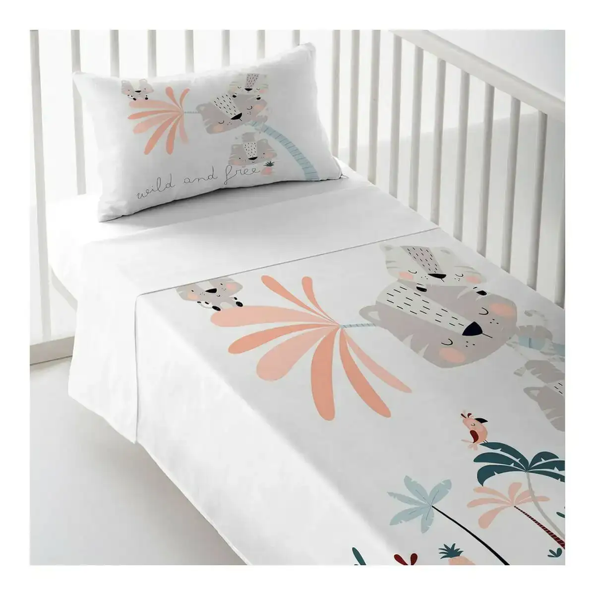 Drap de lit de bebe cool kids wild and free a 120 x 180 cm berceau de 80 _5125. Entrez dans l'Univers de DIAYTAR COTE D'IVOIRE - Où Chaque Produit a sa Place. Explorez nos rayons virtuels et choisissez des articles qui s'intègrent parfaitement à votre style de vie.