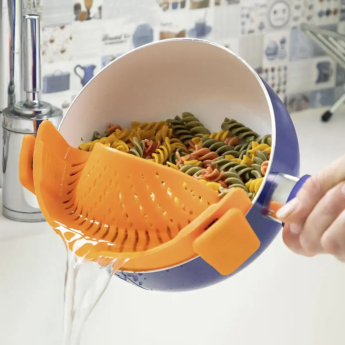 Egouttoir en silicone pastrainer innovagoods_8379. Entrez dans l'Univers de DIAYTAR COTE D'IVOIRE - Votre Destination de Shopping Complète. Découvrez des produits qui reflètent la diversité et la richesse culturelle du Côte d'Ivoire, le tout à portée de clic.