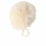 Elastique a cheveux inca pompon ivoire_8192. Découvrez DIAYTAR COTE D'IVOIRE - Votre Destination de Shopping Inspirée. Naviguez à travers nos offres variées et trouvez des articles qui reflètent votre personnalité et vos goûts.