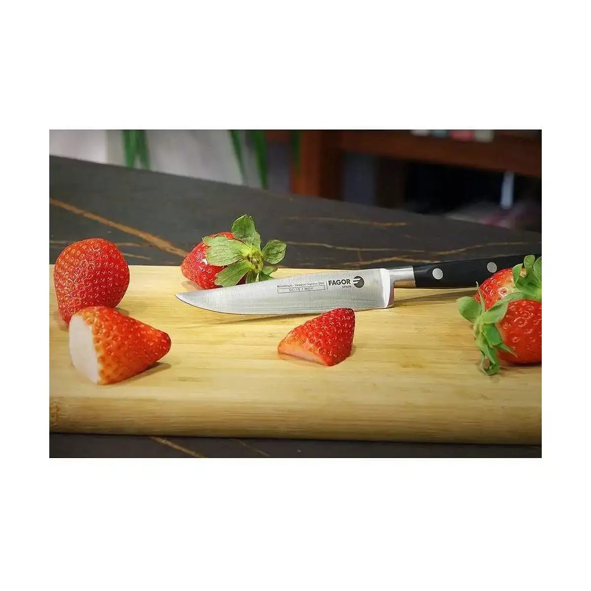 Eplucheur fagor couper acier inoxydable 10 cm _9105. DIAYTAR COTE D'IVOIRE - Votre Source de Trésors Culturels. Naviguez à travers notre catalogue et trouvez des articles qui mettent en avant la richesse de la culture sénégalaise.