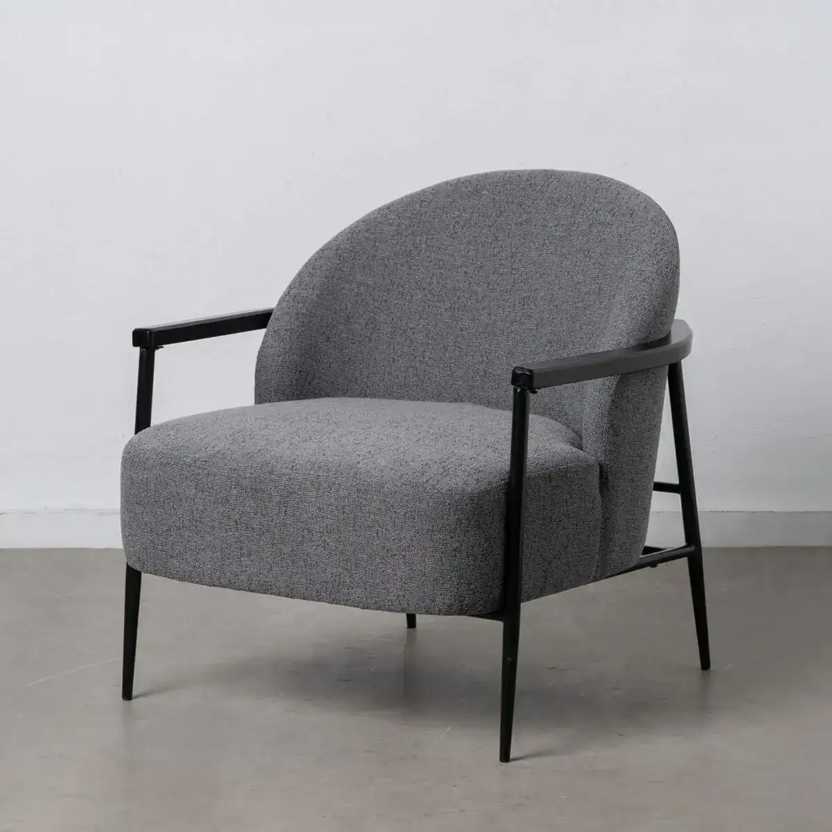 Fauteuil 74 x 72 x 81 cm tissu synthetique gris bois_8456. DIAYTAR COTE D'IVOIRE - Où la Tradition Renouvelée Rencontre l'Innovation. Explorez notre gamme de produits qui fusionnent l'héritage culturel avec les besoins contemporains.